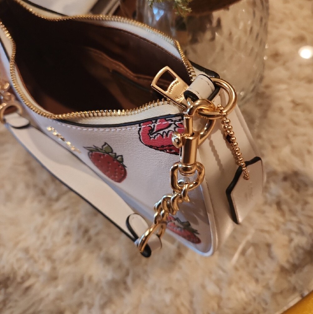 COACH White Leather Mini Bag with Strawberry Print and Gold Hardware - Picture 5 of 9